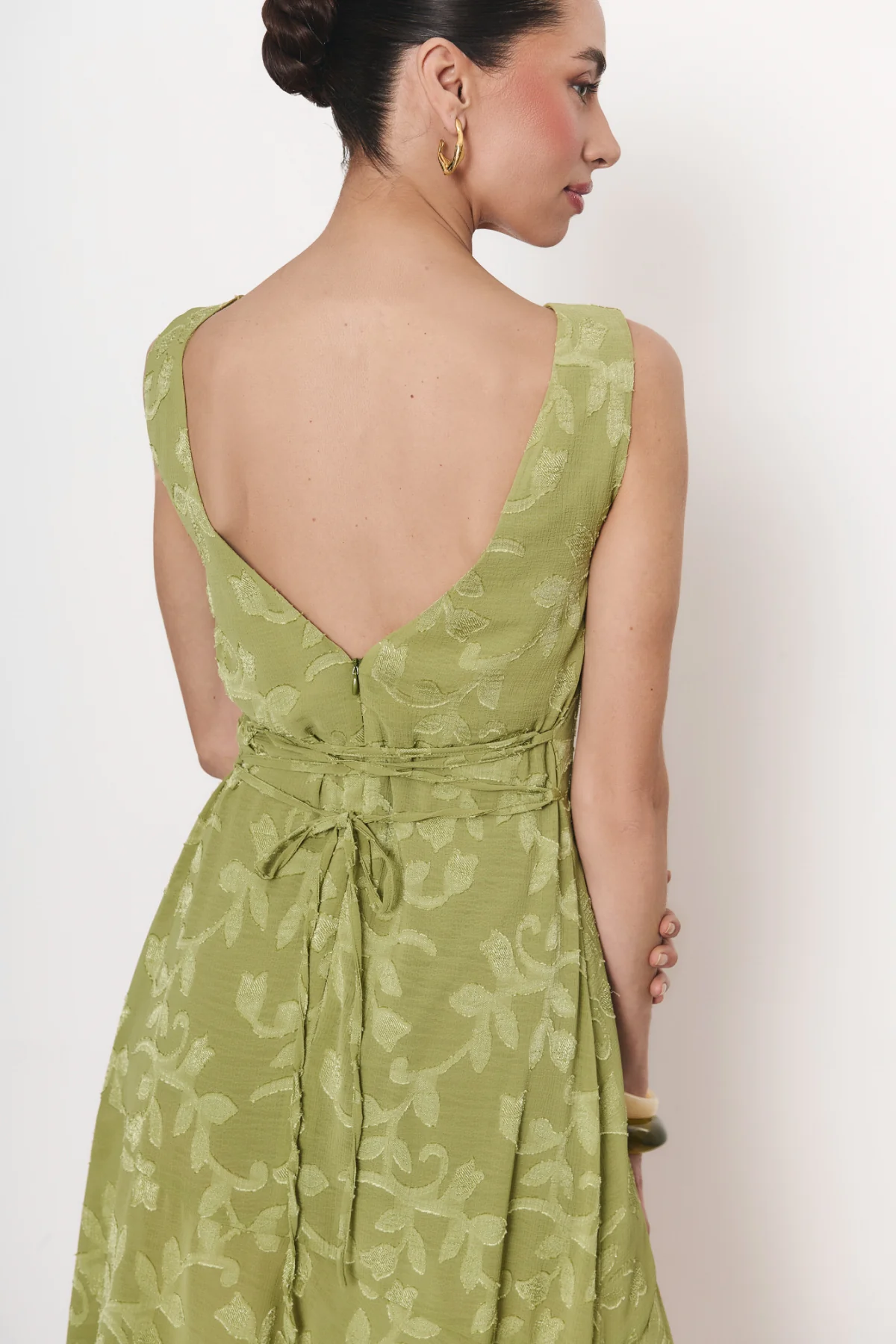 Vestido Paloma verde pistacho - Image 6
