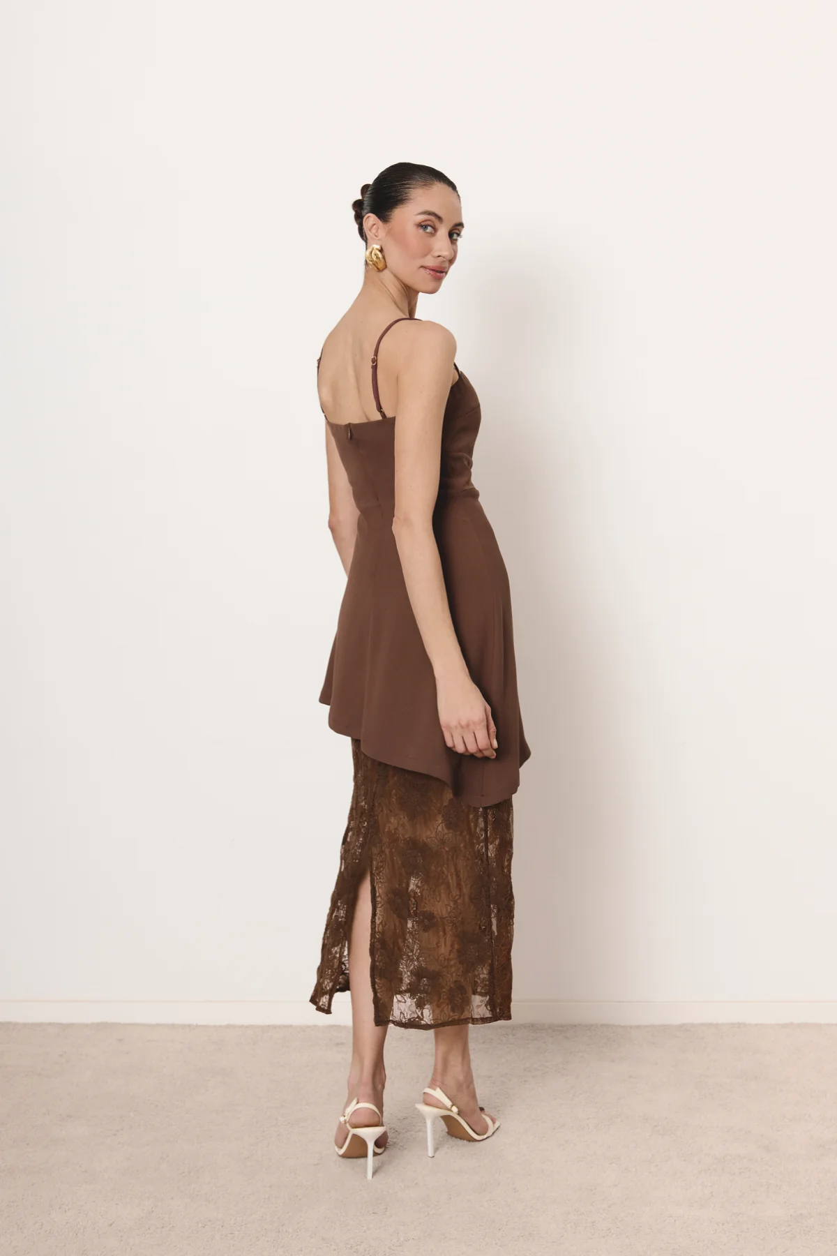 Vestido Theia marrón - Image 3